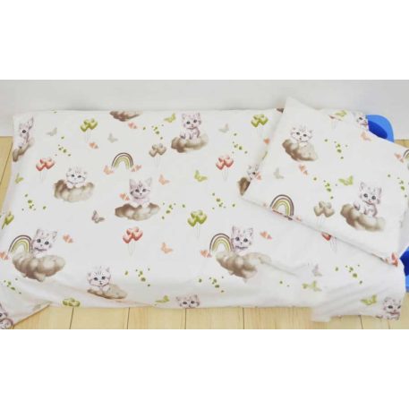 Škôlkarská súprava posteľnej bielizne – Mačičky s dúhovým motívom