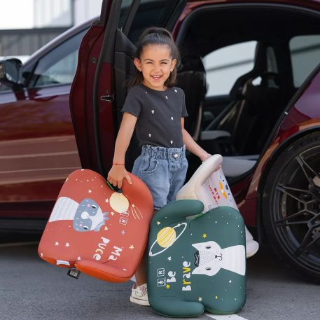 Lorelli Orion podsedák do auta 125–150 cm – Ginger Animal