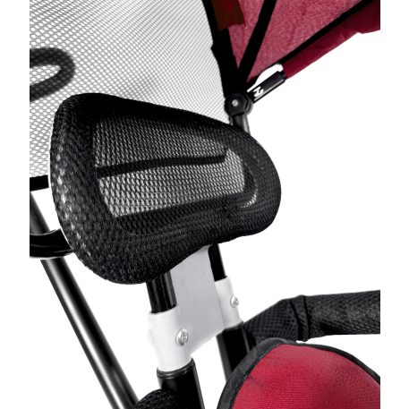 MK H-Trike Hunter trojkolka s rodičovskou rukoväťou a opierkou na nohy v červeno-čiernej farbe